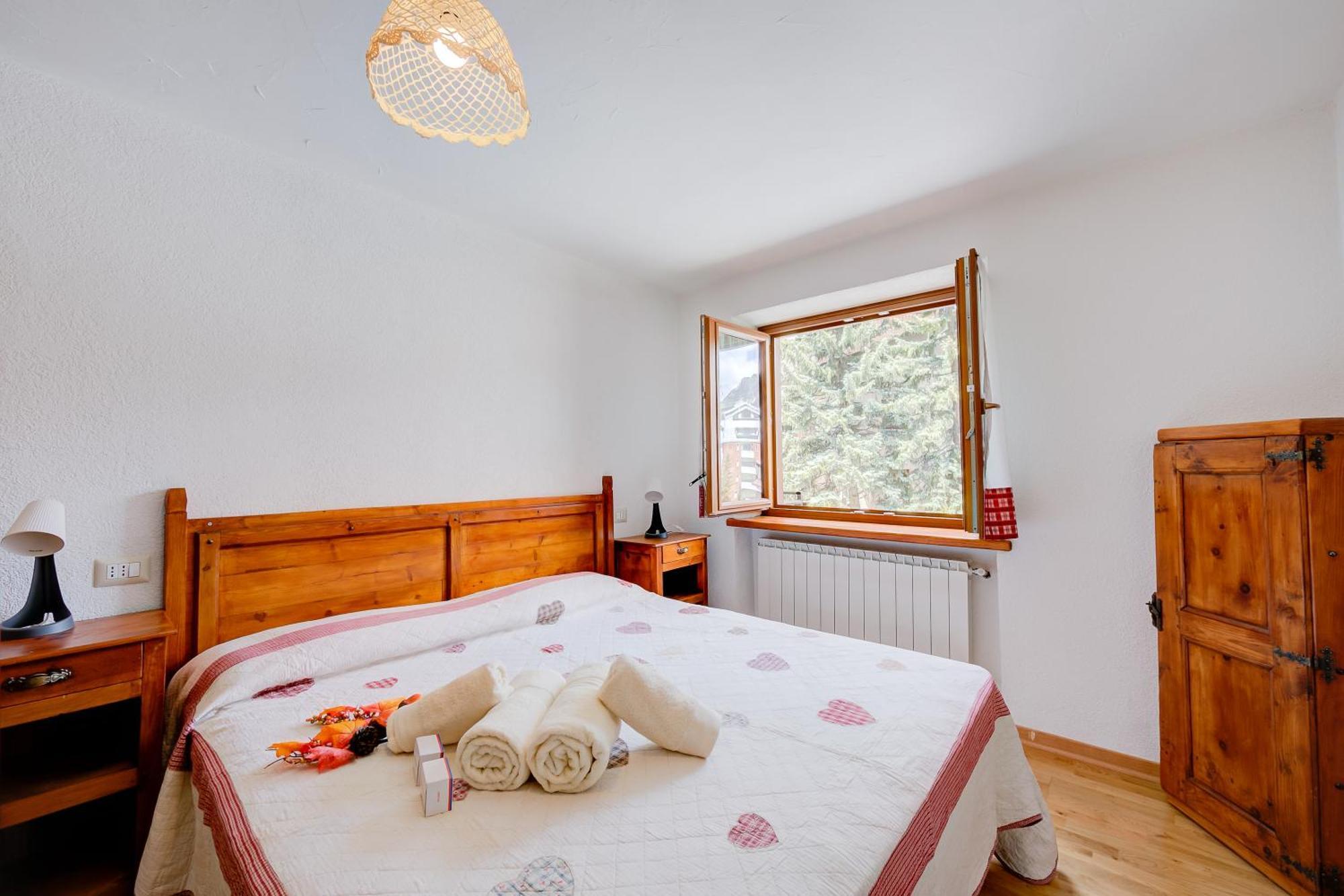 Miramonti 21 Ski In - Ski Out - Happy Rentals Oulx Zewnętrze zdjęcie