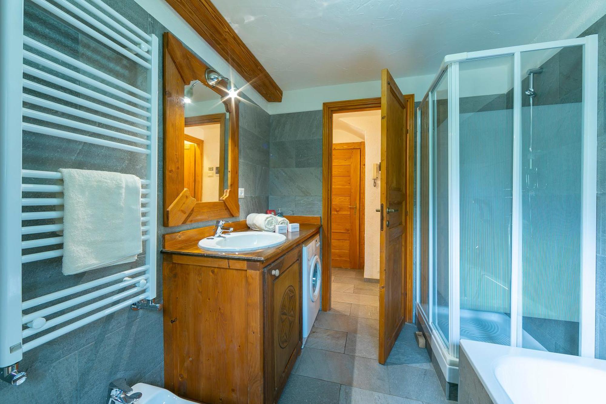 Miramonti 21 Ski In - Ski Out - Happy Rentals Oulx Zewnętrze zdjęcie